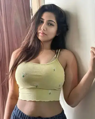 Escorts Gurh